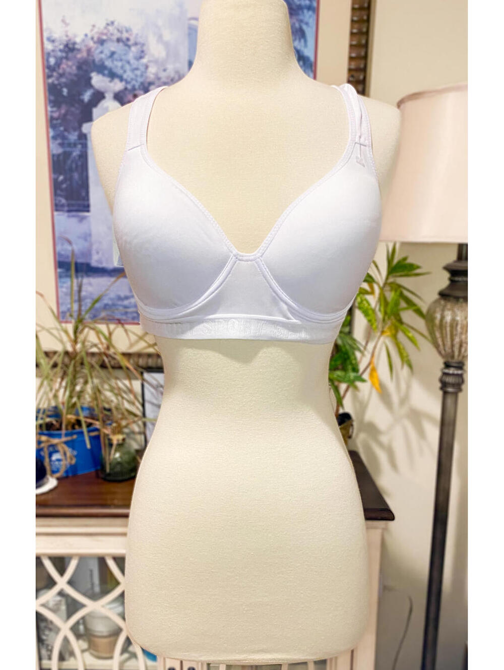 Body Form White Sports Bra 38C Racerback Padded Stretch Active